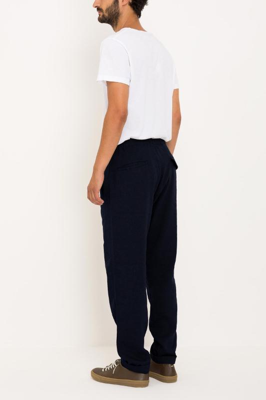 Relaxed trousers