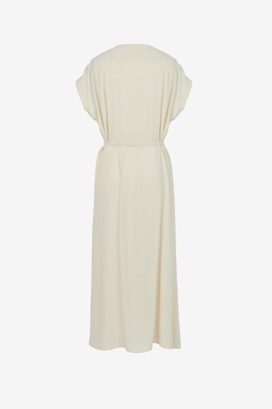 Abito lungo con scollo a V