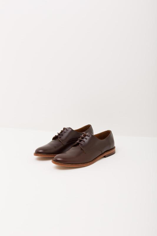 Leather derby shoes