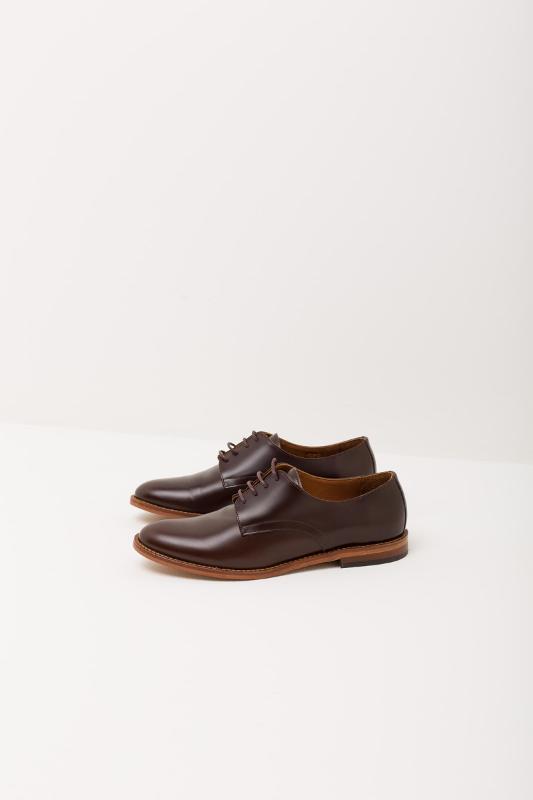 Leather derby shoes