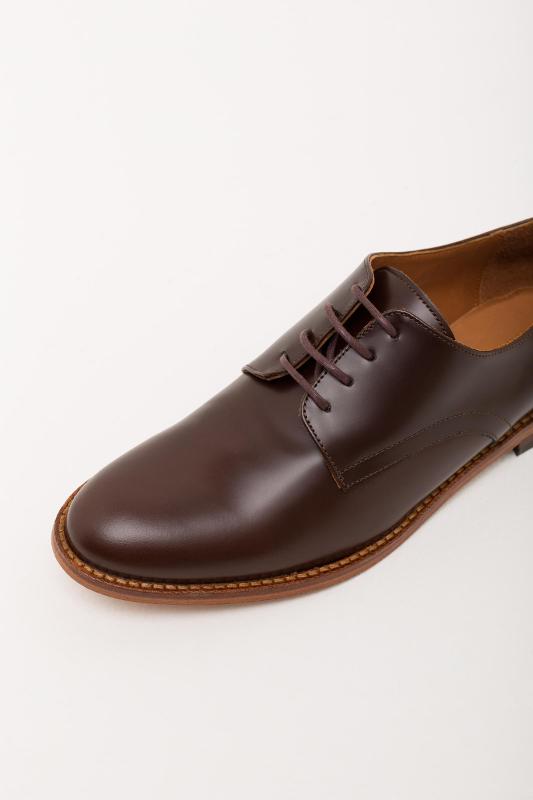 Leather derby shoes